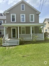 Building Photo - 177 Laurel St