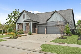 Building Photo - 15914 Dedication Dr