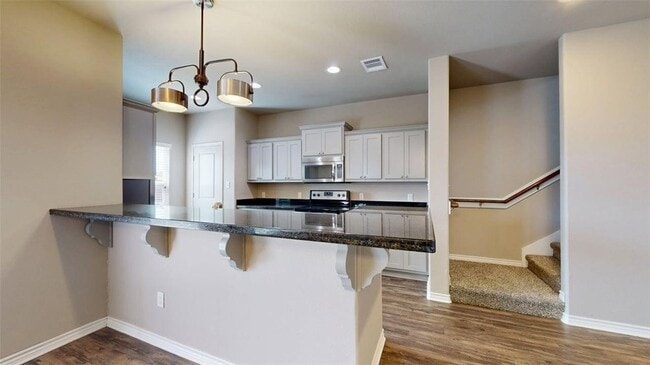 Building Photo - 3519 Summerway Dr