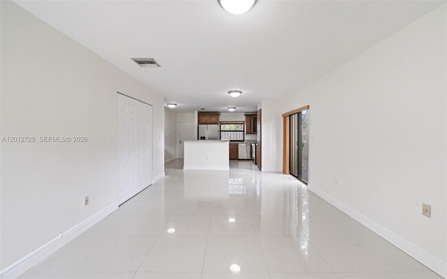 Foto del edificio - 11000 SW 112th Ave