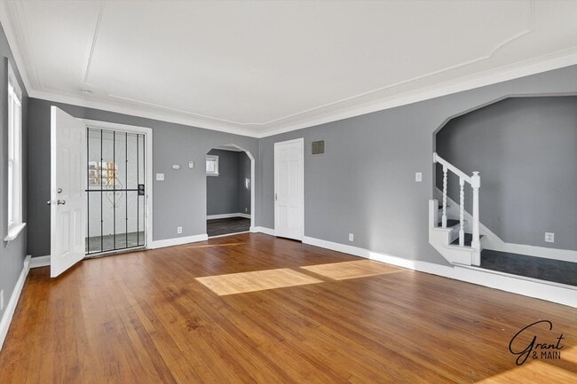 Foto del edificio - $1200 2 bedroom