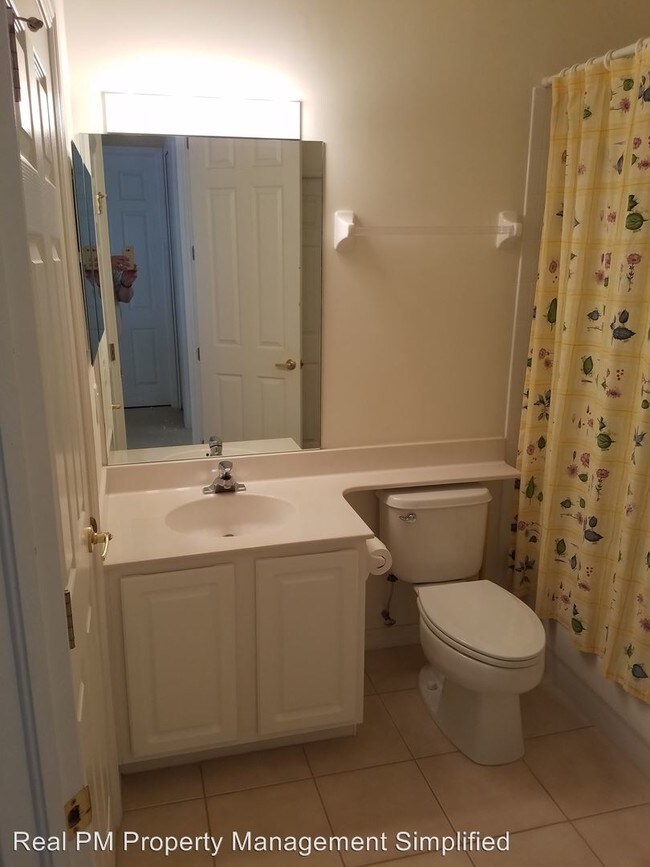 Building Photo - 14501 Grande Cay Cir