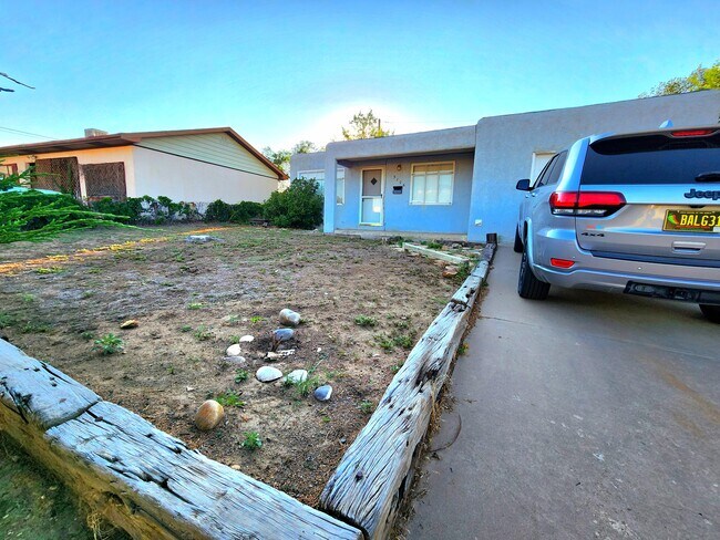 Foto del edificio - 3106 Stanford Ave