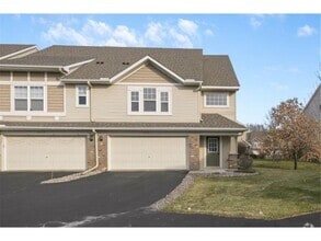 Building Photo - 5030 Fountain Lane N