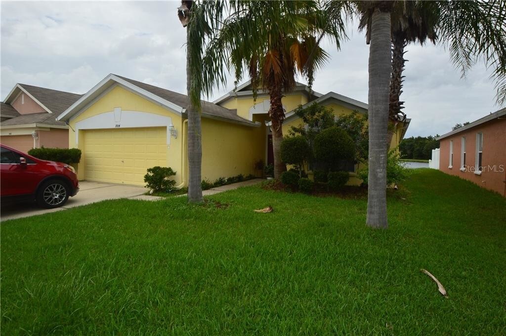 Foto principal - 1004 Summer Breeze Dr