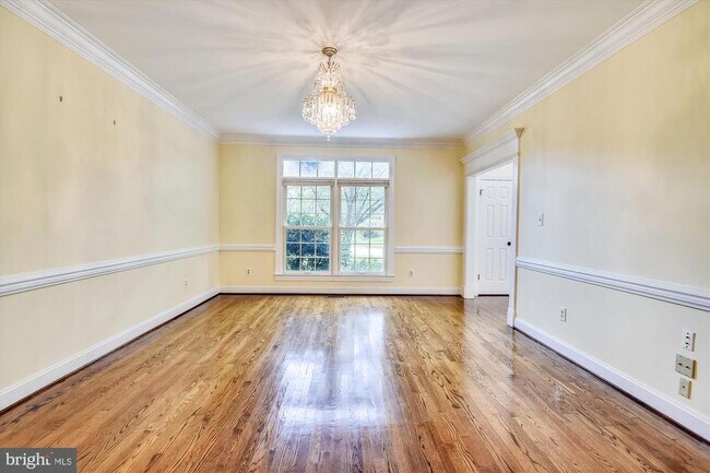 Foto del edificio - 9715 Middleton Ridge Rd