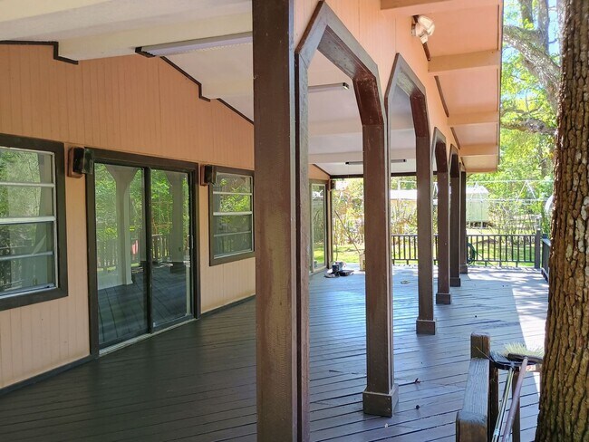 Foto del edificio - 12740 Co Rd 687