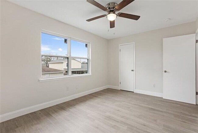 Building Photo - Harvey Beauty