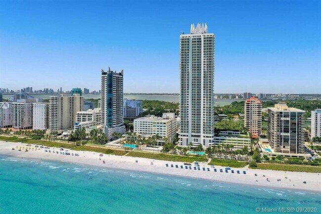 Building Photo - 6345 Collins Ave