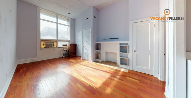 Building Photo - Affordable studio in Mount Vernon w/water ...