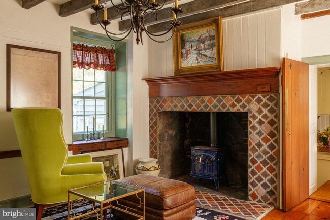 Building Photo - 2943 Windy Bush Rd