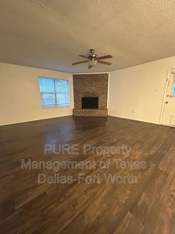 Building Photo - 123 Cimarron Ln