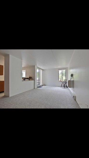 Building Photo - 314 W Miner St