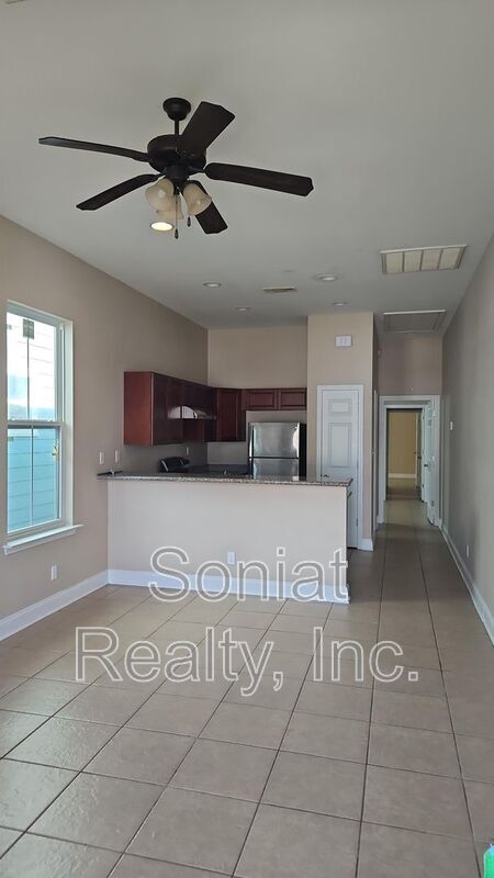 Foto del edificio - 4235 Hollygrove St