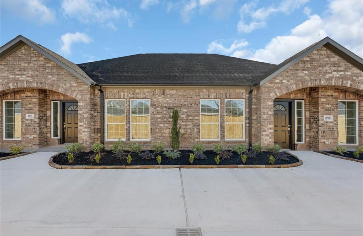 Foto principal - 5021 Mallow St