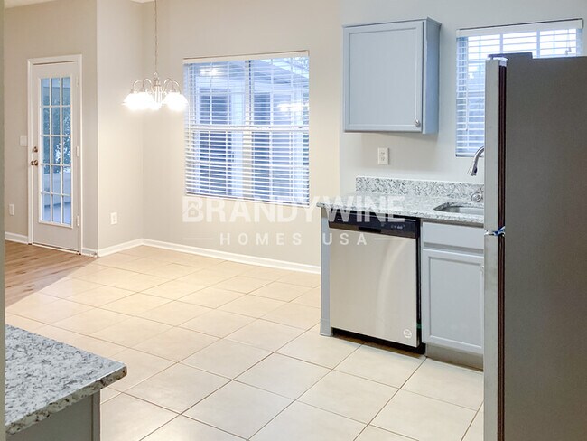 Building Photo - 6755 Browns Mill Chase