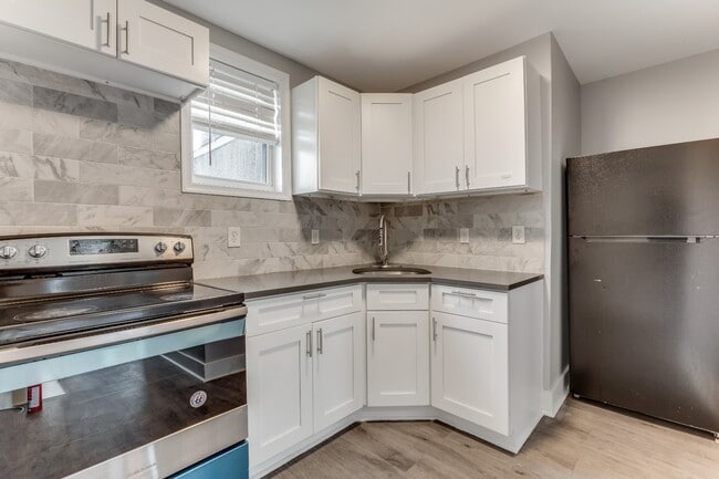 Photo - 304 E Ontario- Townhome