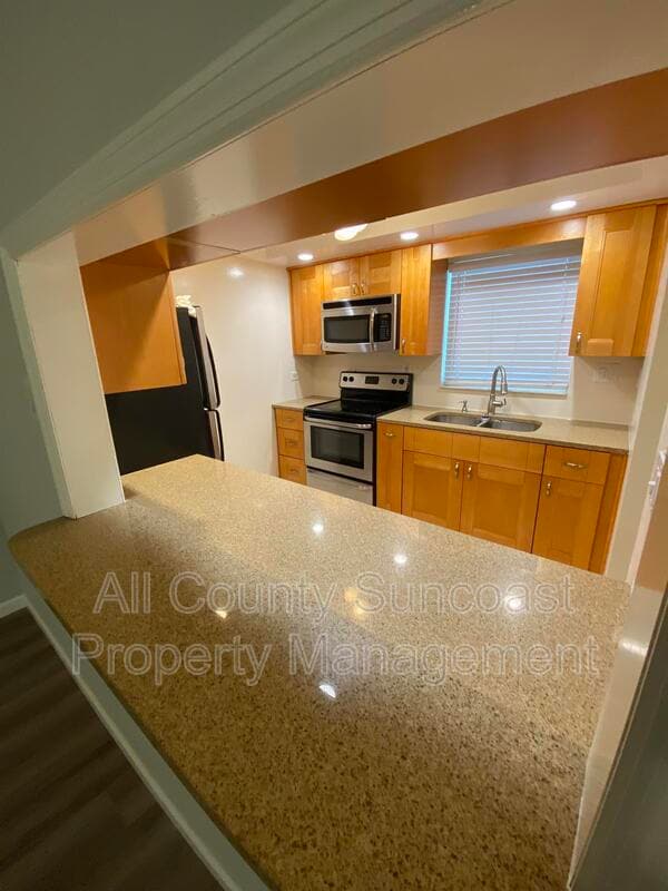 Building Photo - 1515 Bayshore Blvd