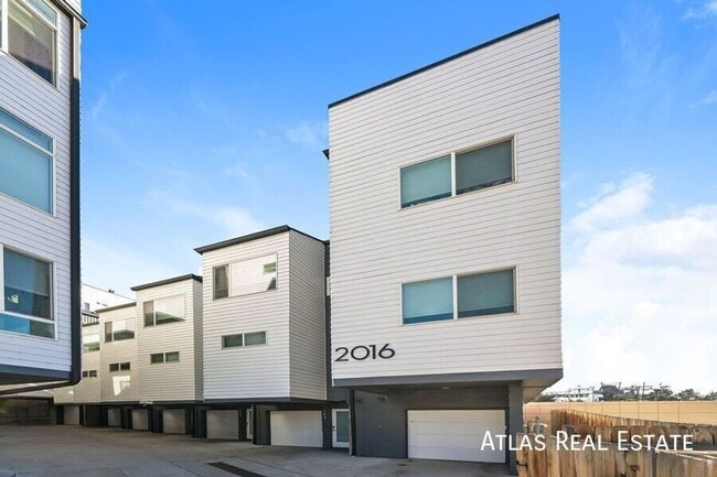 Foto del edificio - 2016 N Bryant St