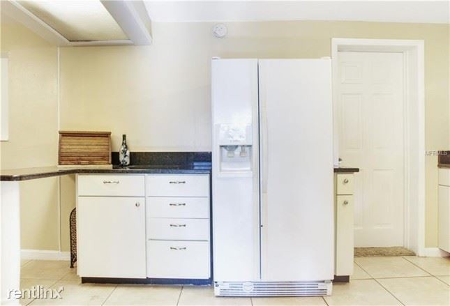 Foto del edificio - 3 br, 2 bath House - 3152 Karen Ave