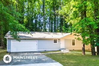 Building Photo - 5967 Dart Dr
