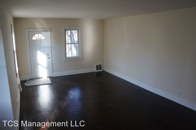 Building Photo - 3 br, 1 bath House - 219 Johnson Avenue