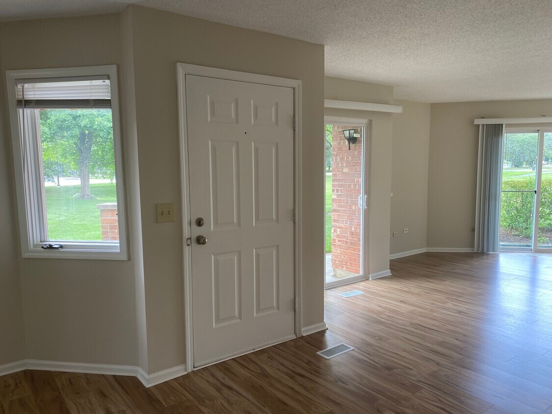 Foto del edificio - 1146 Courtland Dr