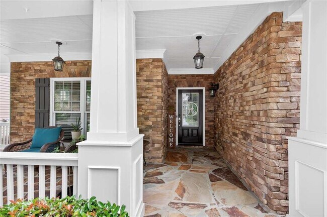 Building Photo - 7819 Brass Lantern Dr