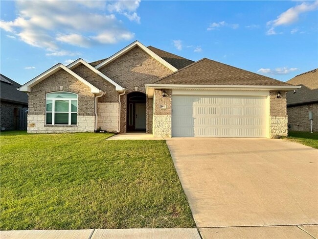 Foto del edificio - 941 Sundance Ln