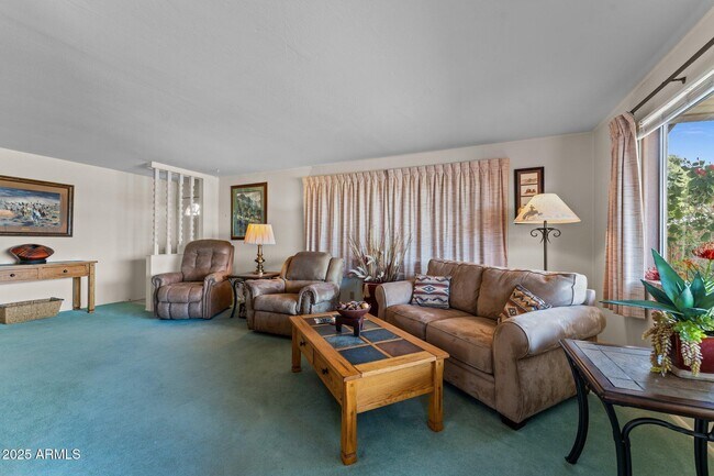 Building Photo - 2180 W Val Vista Dr