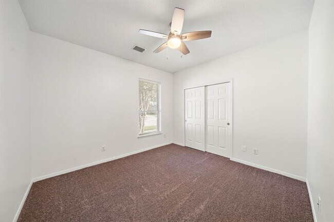 Building Photo - 23202 Sawleaf Cir