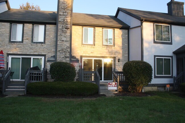 Building Photo - 6930 Avery Rd