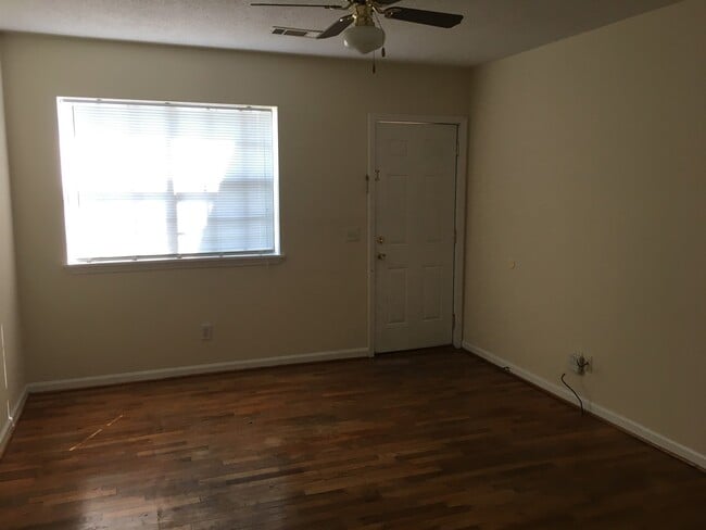 Building Photo - Harbrooke Downs - Unit 25-B