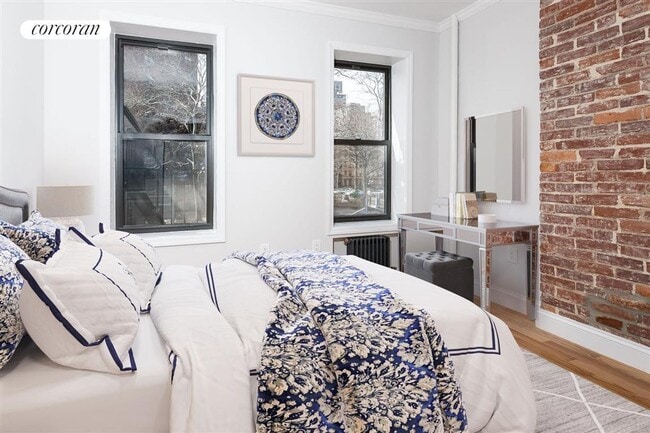 Foto del edificio - 171 E 99th St