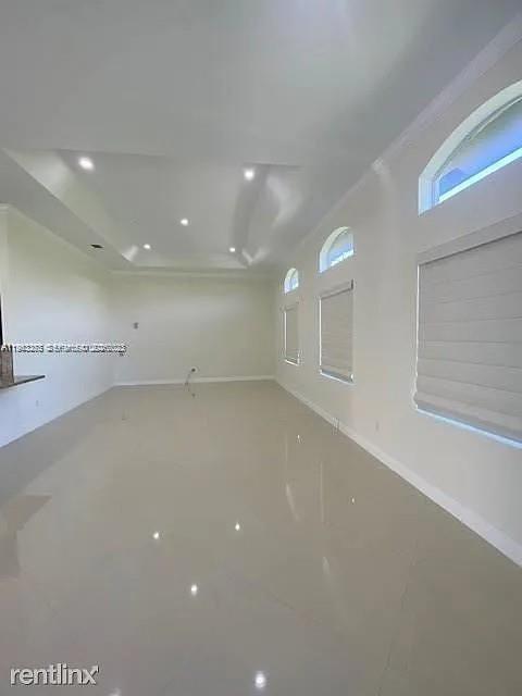 Foto del edificio - 6111 Marinel Say Dr