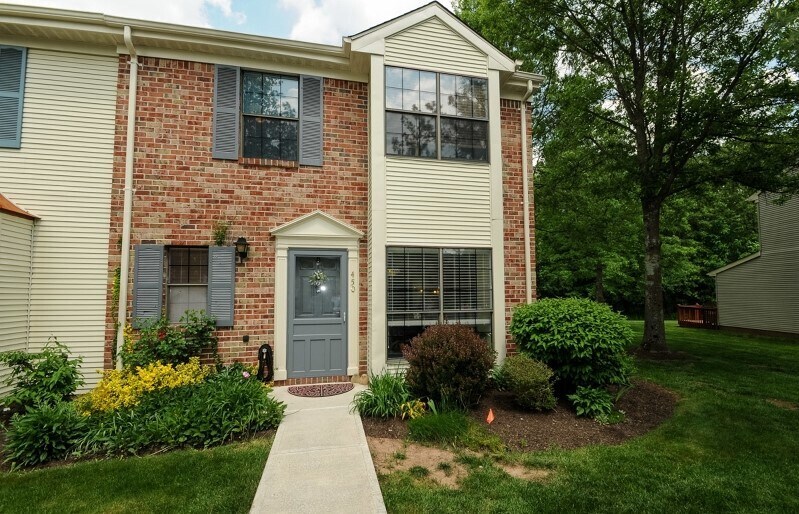 450 Penns Way, Basking Ridge, NJ 07920 Townhome Rentals in Basking