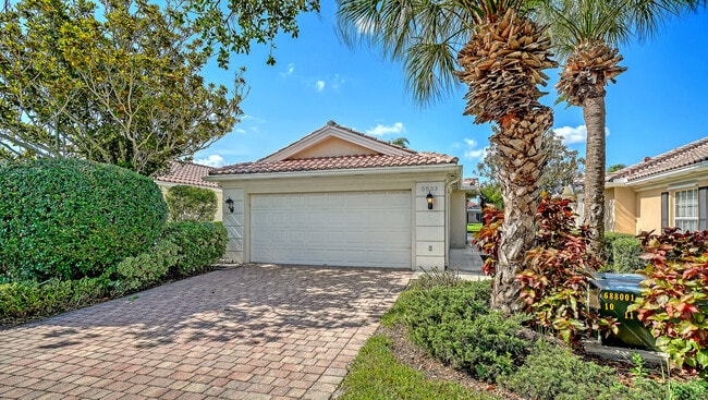 Photo - 5533 Avellino Pl (Sarasota, FL) House