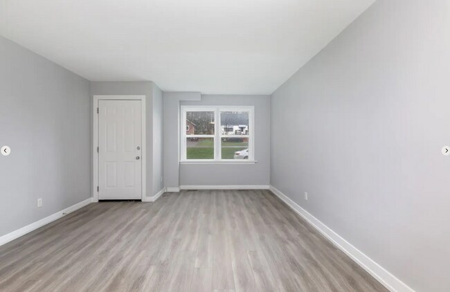 Photo du bâtiment - 1253 Clonsilla Ave