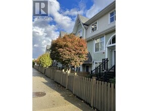 Building Photo - 7250-7250 18th Ave