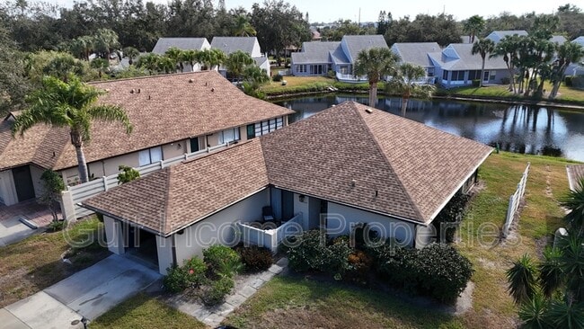 Foto del edificio - 3424 51st Ave Cir W