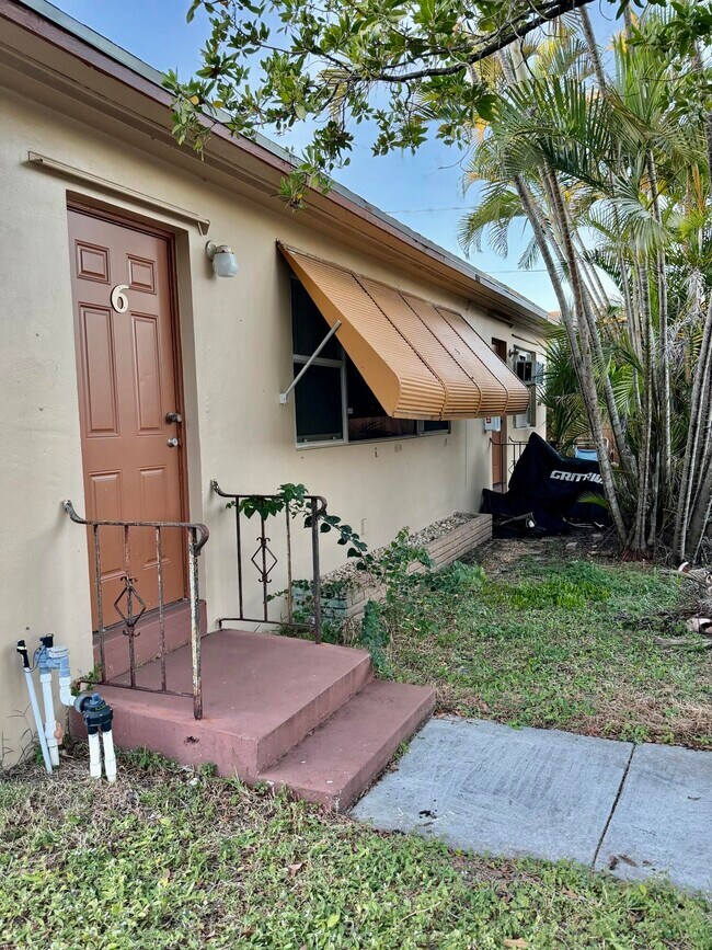 Foto del edificio - 1101 N Federal Hwy