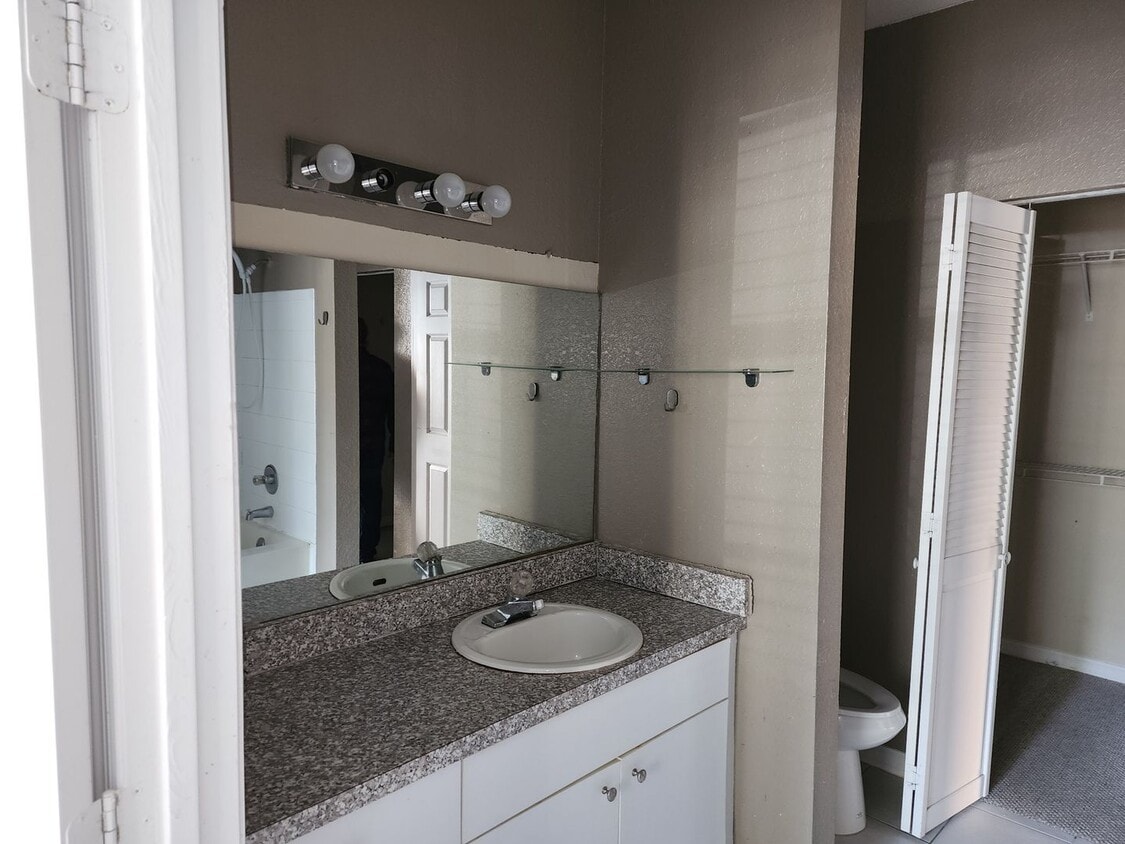 Foto del edificio - 1 Bedroom 1 bathroom condo