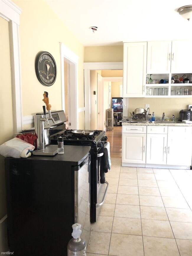 Building Photo - 5 br, 2 bath House - 120 Holton St # 2 120...
