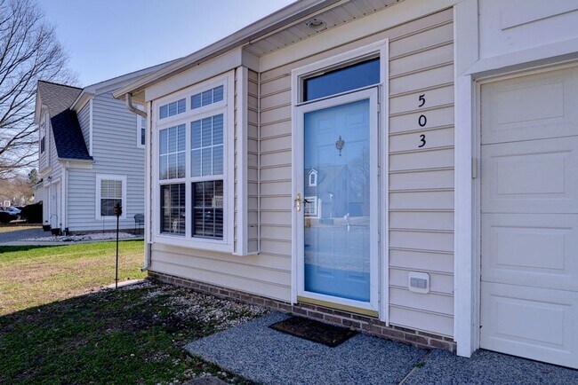 Foto del edificio - Spacious York County Duplex