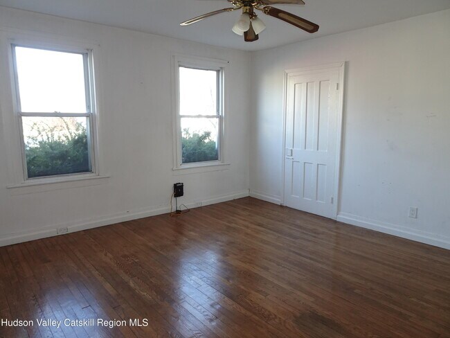 Foto del edificio - 349 State St