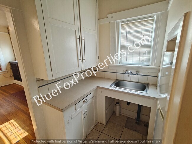 Foto del edificio - 233 N Jacobus Ave