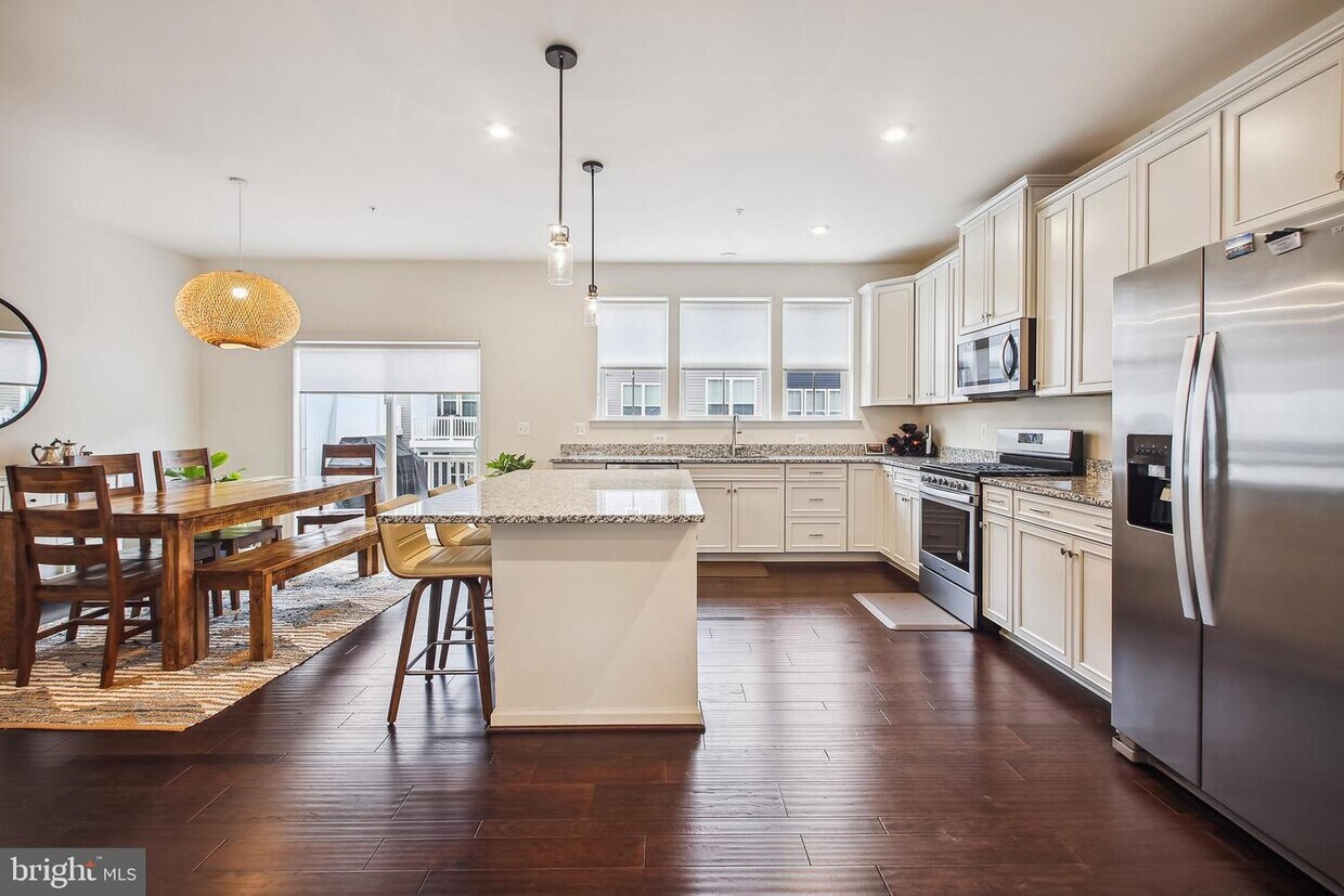 Foto principal - 1311 Iron Oak Cv
