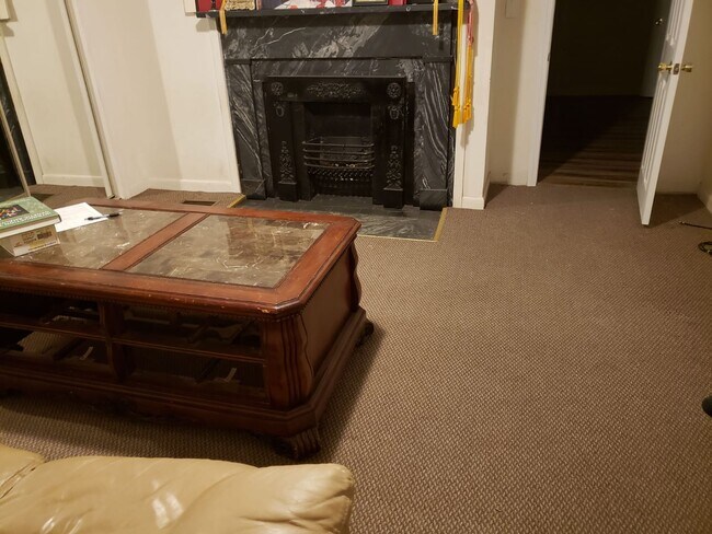 Sala de estar - 153 Maxfield St