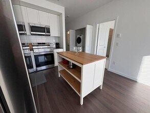 Building Photo - 8509-8158 158 St