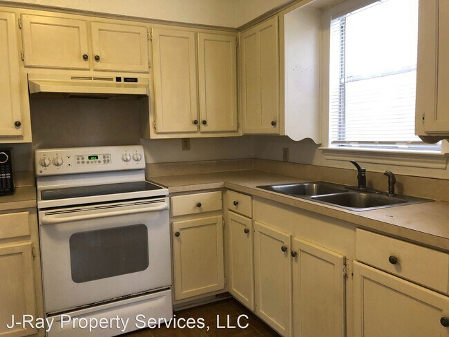 Foto del edificio - 2 br, 1 bath House - 510 E Grand Prairie Road